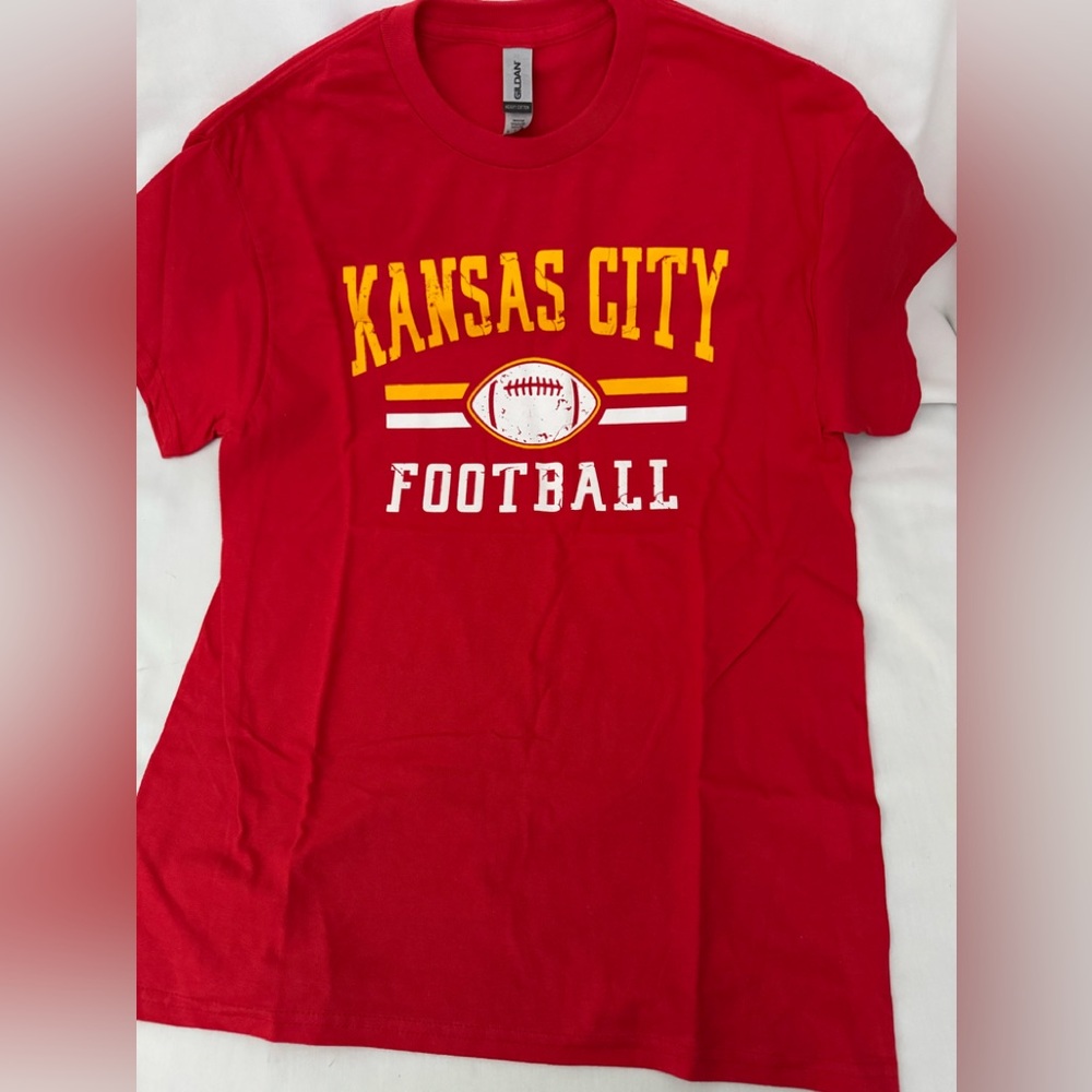 Kansas City Chiefs Red Football T Shirt Size M